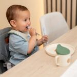 Pack de 5 baberos Paper boat - Imagen 3